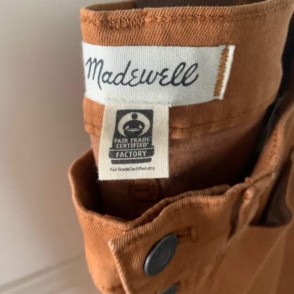 9" Mid-Rise Skinny Jeans: Garment-Dyed Button-Front Edition - Picture 7 of 8